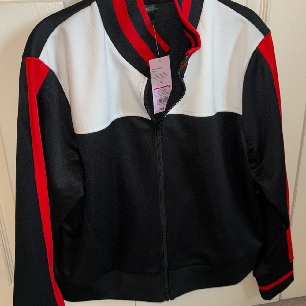 NWT Black, red, white zip up track jacket size XL - Picture 1 of 4
